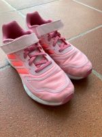 Adidas Turnschuhe/Hallenschuhe 33 (rosa) Baden-Württemberg - Asperg Vorschau