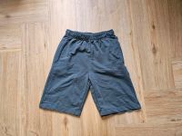 Molo kurze Shorts Khaki Gr. 140 Top Düsseldorf - Gerresheim Vorschau