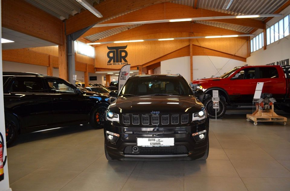 Jeep Compass 1.3 4xe S 4WD in Solingen