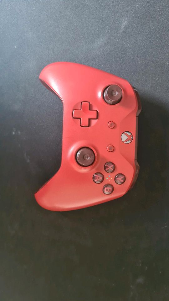 Xbox one controller in Herne