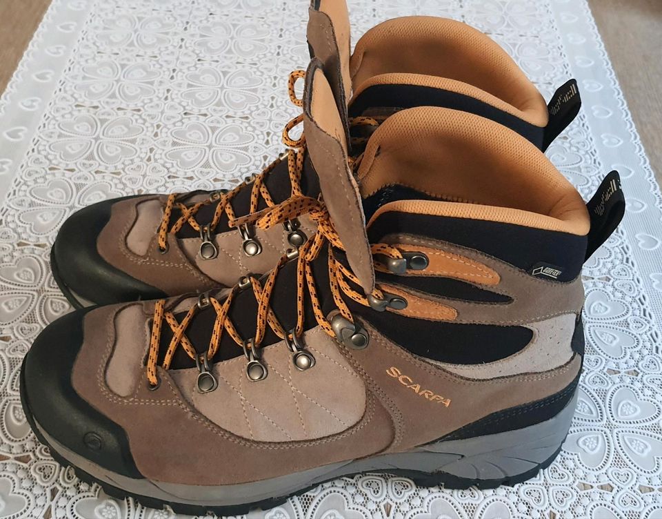 Scarpa Wanderschuhe Outdoorschuhe Trekkingschuhe Schuhe Grösse 40 in Rhens