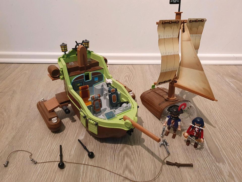 Playmobil Super4 - Piratenschiff (9000) in Kürten