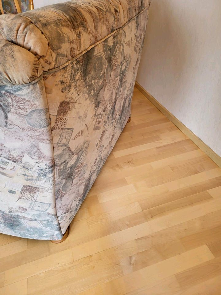 Sofa bunt gemustert in Arnsberg