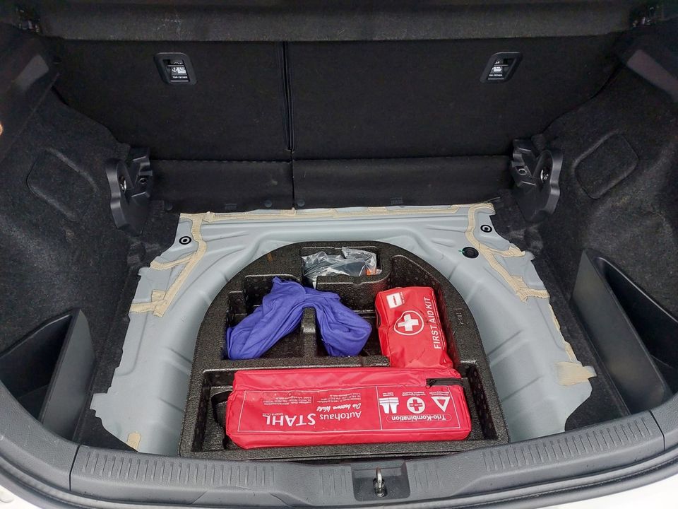 Toyota Auris Edition+ S 1,2-l-Turbo S/S in Kempten