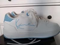 KARL KANI Sportschuhe Schuhe Sneaker Gr.40 neuwertig Brandenburg - Falkensee Vorschau