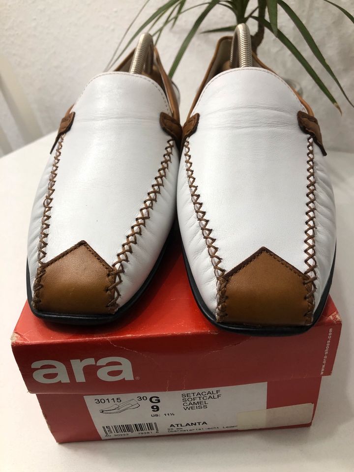 Modische Leder-Schuhe Sipper Gr. 42 neu, Farbe weiß/camel von Ara in Würzburg