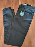 Neue Hose Jeans schwarz Damen mit Etikett Gr. S Rostock - Lütten Klein Vorschau