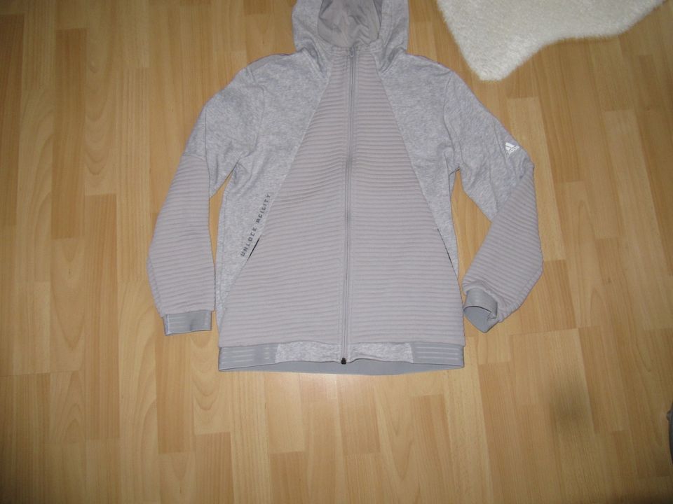 Adidas Trainingsjacke/Hoodie UFB Gr.164 Grau in Hamburg