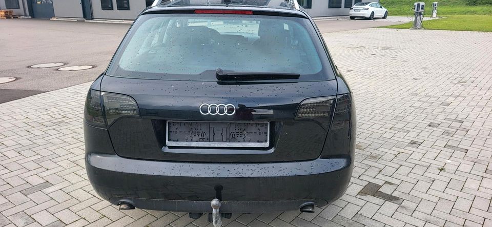 Audi A4 2.5 TDI TÜV Neu in Rust
