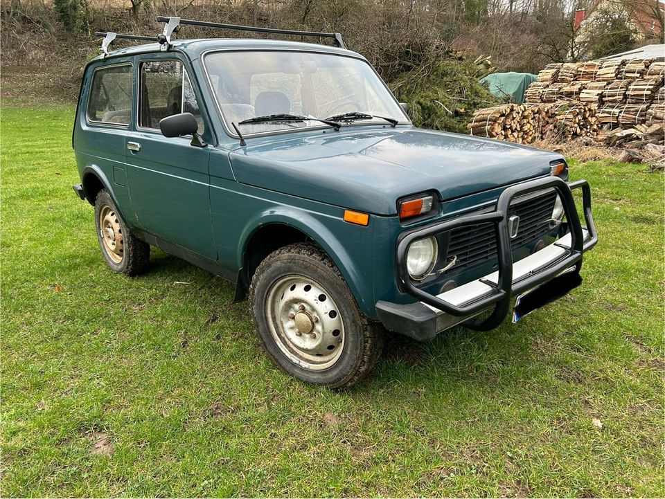 Lada Niva 4x4 in Hemsbach