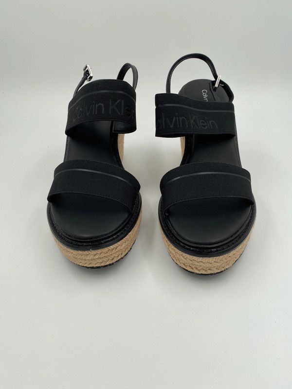 Calvin Klein Keilabsatz Sandalen Neu mit Etikett Größe 40 Schwarz in Weilerswist