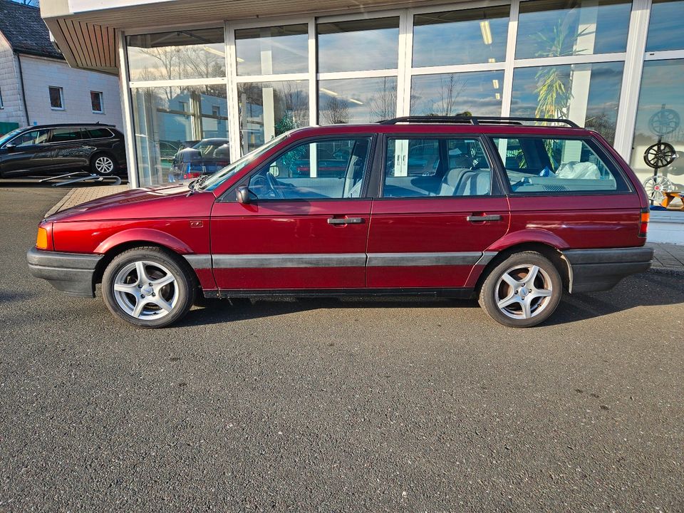 VW Passat Variant 35i 1.8, 8-fach bereift in Regnitzlosau