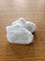 Puppen/ Reborn Baby weiße Strickschuhe, 6cm Nordrhein-Westfalen - Wilnsdorf Vorschau