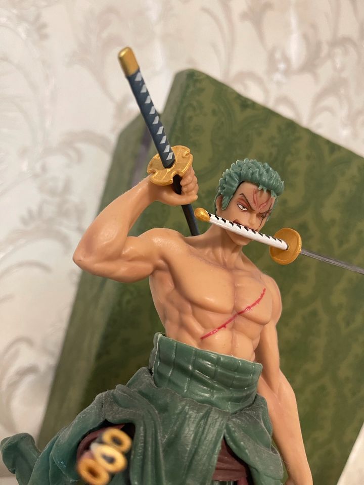 Zoro Action Figur Anime ohne Piece 25cm mit Schwert in Köln