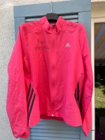 Adidas Laufjacke/Windjacke Ultra light mit Werbung Gr. 40 Brandenburg - Ludwigsfelde Vorschau