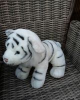 Uni Toys Unitoys Stofftier Tiger weiss blaue Augen Plüschtier Schleswig-Holstein - Sommerland Vorschau