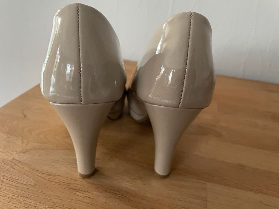 Lackpumps plateau nude Anna Field Größe 37 - wie neu- in Kerpen