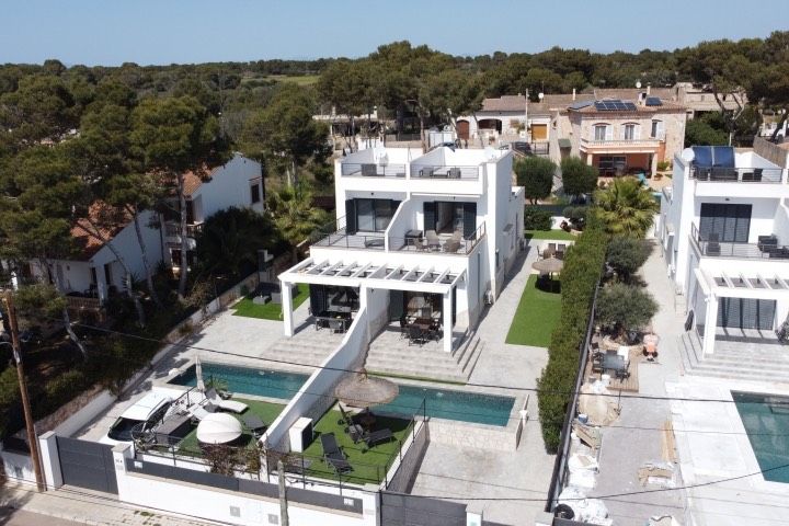 Tolles  modernes Ferienhaus Mallorca mit Pool in Neunkirchen-Seelscheid
