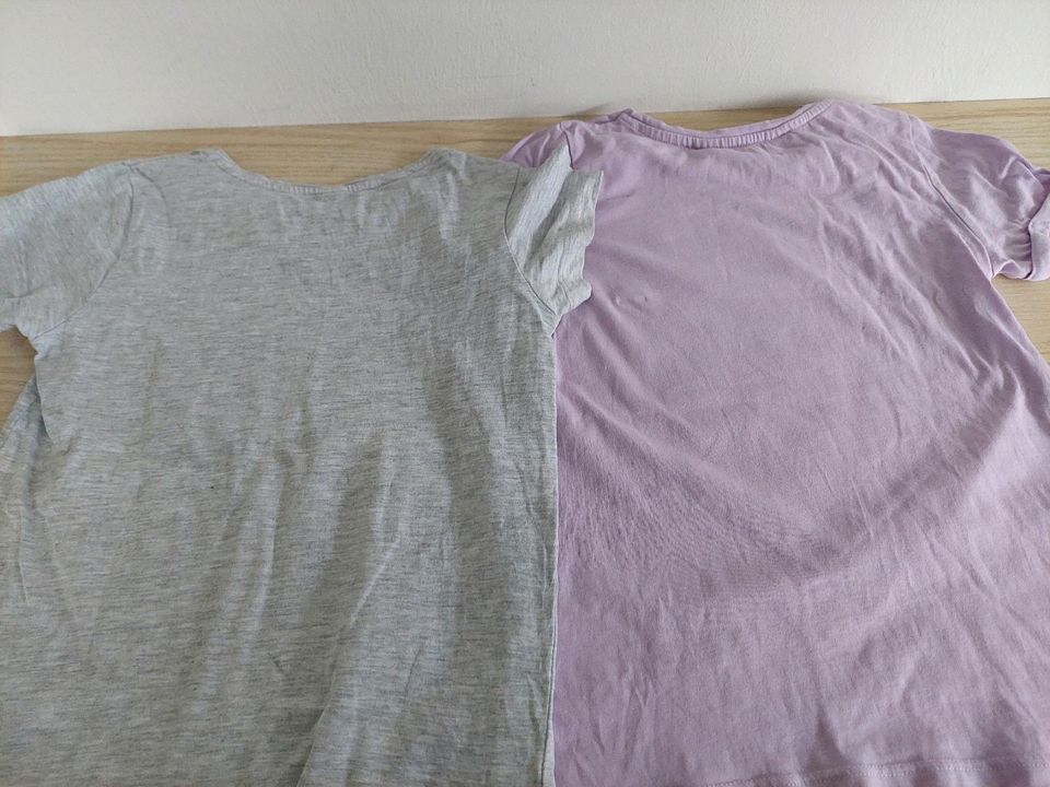 5  T-Shirts 122 128 H&M Takko Regenbogen in Essen