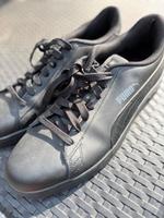 Neue, ungetragene Puma Sneaker, schwarz in Größe 47 Hessen - Solms Vorschau