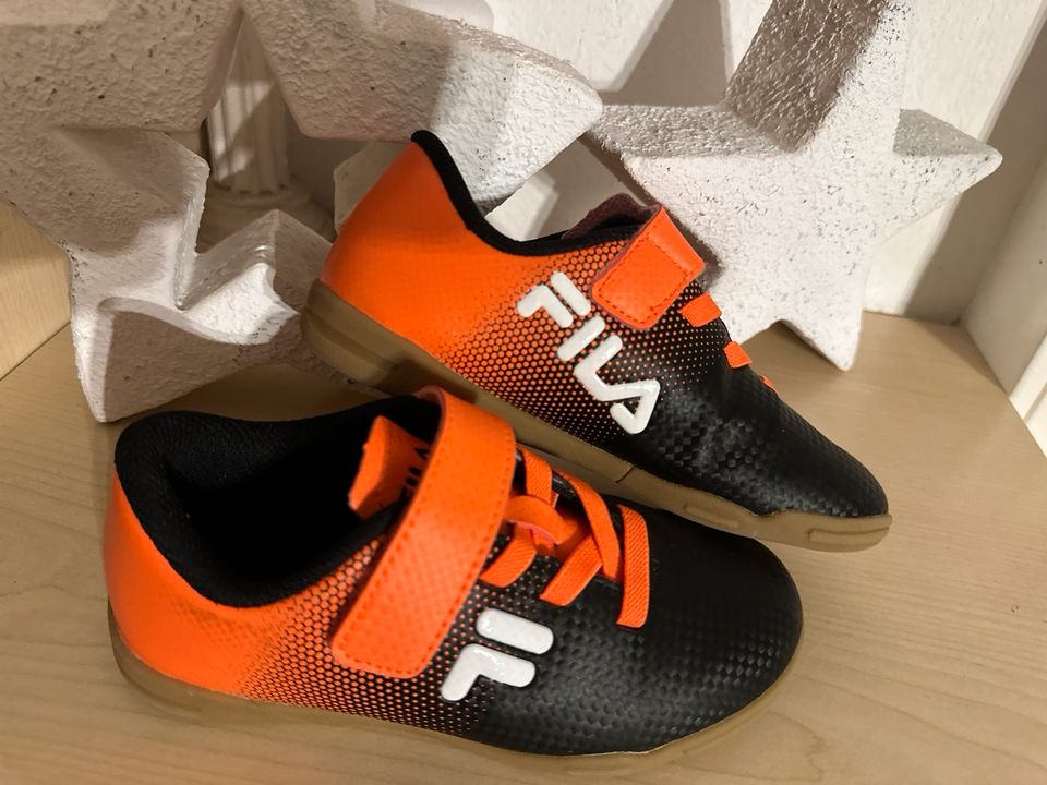 Fila Fußball Schuhe Sneaker Größe 29 in Möser