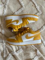 Nike Air Jordan Low gelb weiß 38 Bayern - Regensburg Vorschau