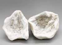 Mineralien Edelsteine – 1 ganze Quarz Geode „M“ in 2 Hälften 285g Sachsen - Rochlitz Vorschau