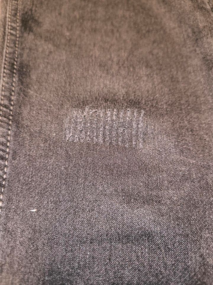 Jeans Kinderhose Hose für Junge in Salzkotten