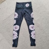 Noli Active Leggings Yoga Blumen Chrysantheme Print XS blau rosa Baden-Württemberg - Stockach Vorschau