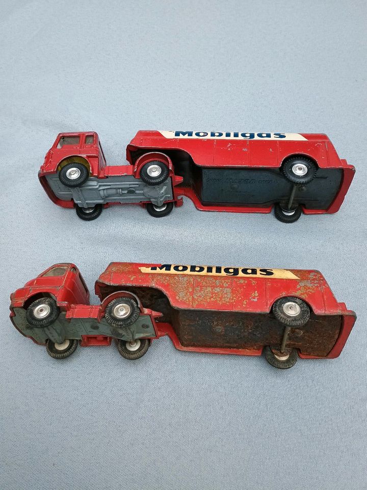 Corgi Toys/Bedford Tractor in Geldern