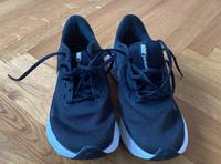 Schwarze Nike Laufschuhe Thüringen - Weimar Vorschau