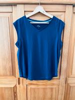 2 Sport-Shirts (dunkelblau & hellblau) München - Maxvorstadt Vorschau