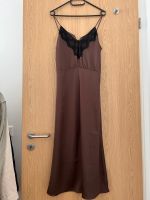 Schönes langes Abendkleid braun mit schwarzer Spitze nagelneu 34 Baden-Württemberg - Mannheim Vorschau