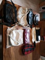 7 Handtaschen und 1 Schuhtasche vintage Aachen - Kornelimünster/Walheim Vorschau