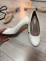 Pumps in weiß von S.Oliver Hamburg-Mitte - Hamburg Billstedt   Vorschau