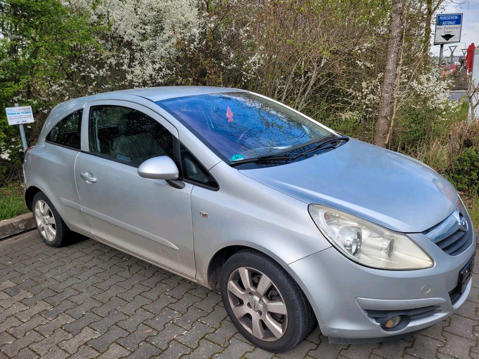 Opel Corsa in Langenselbold