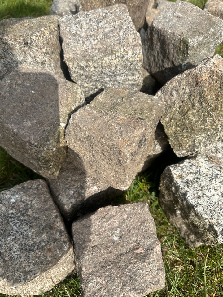 Granit Steine 10x10 gebraucht einzeln oder alle vb in Hohenleipisch