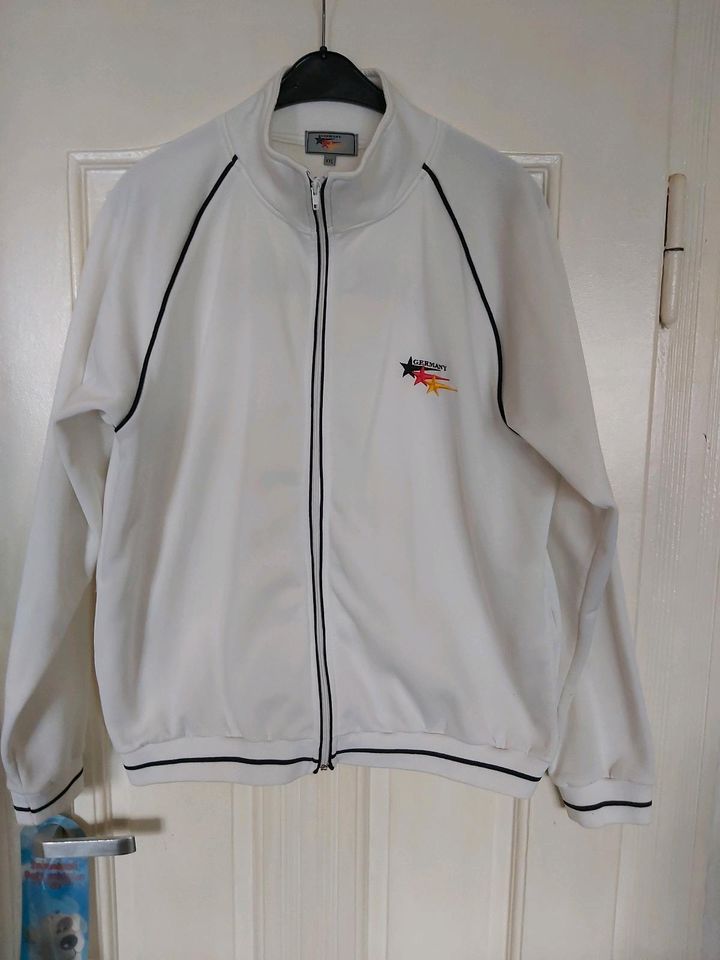 Sweatjacke Deutschland in Iserlohn