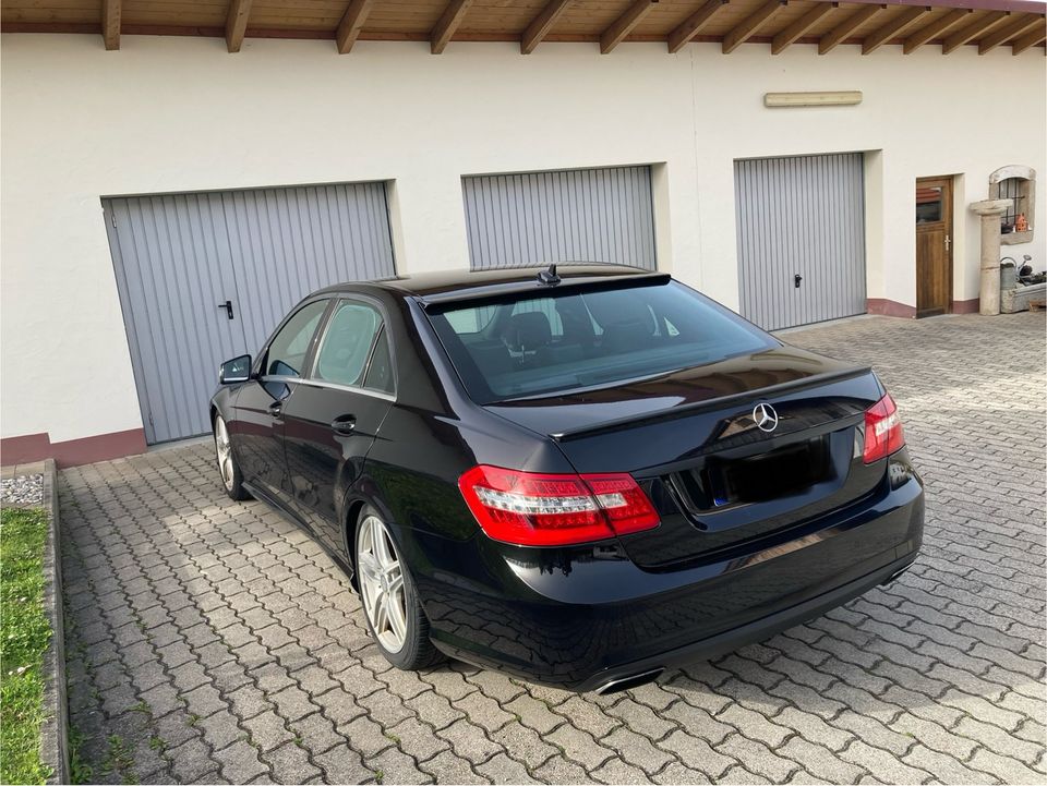 W212 E350 AMG 4matic E Klasse Avantgarde in Dorfen