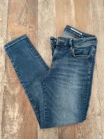 Edc jeans gr 26/30 Nordrhein-Westfalen - Leverkusen Vorschau
