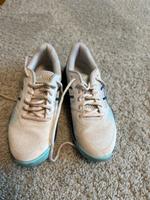 Asics Tennisschuhe weiß und blau München - Schwabing-West Vorschau
