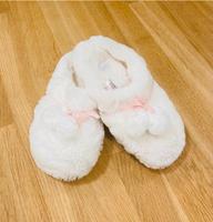 NEXT Weiße Damen Hausschuhe Slipper mit Bommel München - Bogenhausen Vorschau