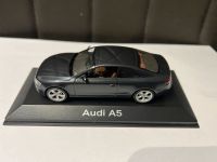 Audi A5 Coupé…..Modell 1:43, Top Zustand Baden-Württemberg - Neckarsulm Vorschau