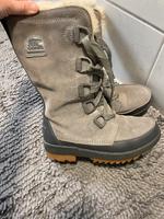 Sorel Torino II Tall Winterschuhe 39 Kr. München - Putzbrunn Vorschau