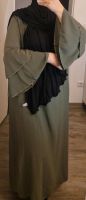 Abaya in grün. Weiß. helbraun . Mint L.XL Frankfurt am Main - Niederursel Vorschau