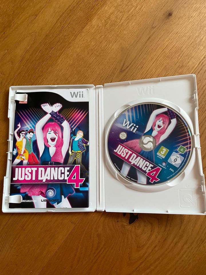 Wii Spiel Just Dance 4 in Saarburg