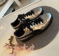 PUMA Womens Silver & Black Schuhe Größe 38 Bayern - Dietenhofen Vorschau