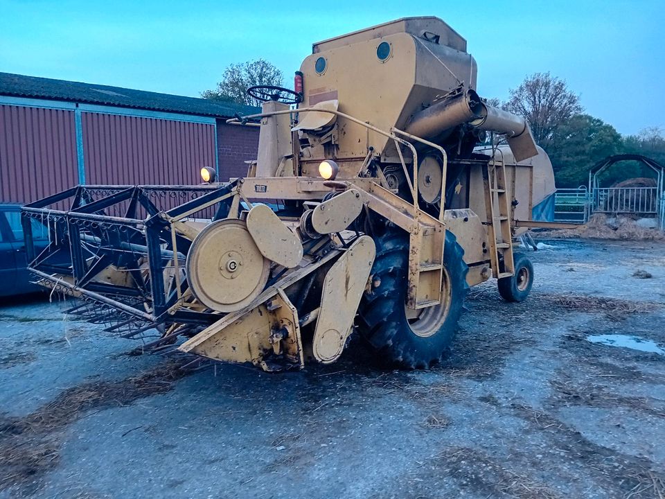 Clayson M80 Mähdrescher Ersatzteile New Holland John Deere Claas in Legden