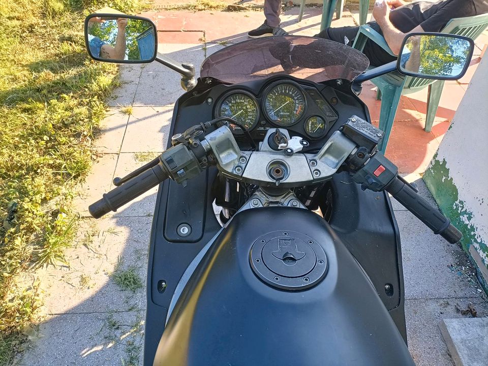 Kawasaki zx600 in Moormerland