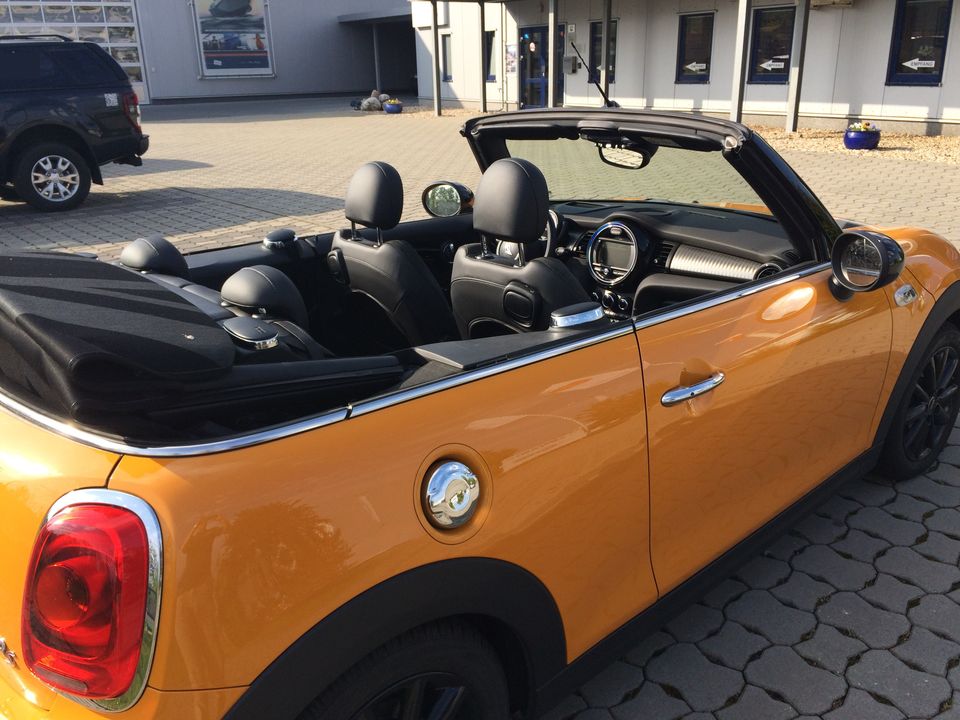 Mini  Cooper S  Cabrio in Berlin